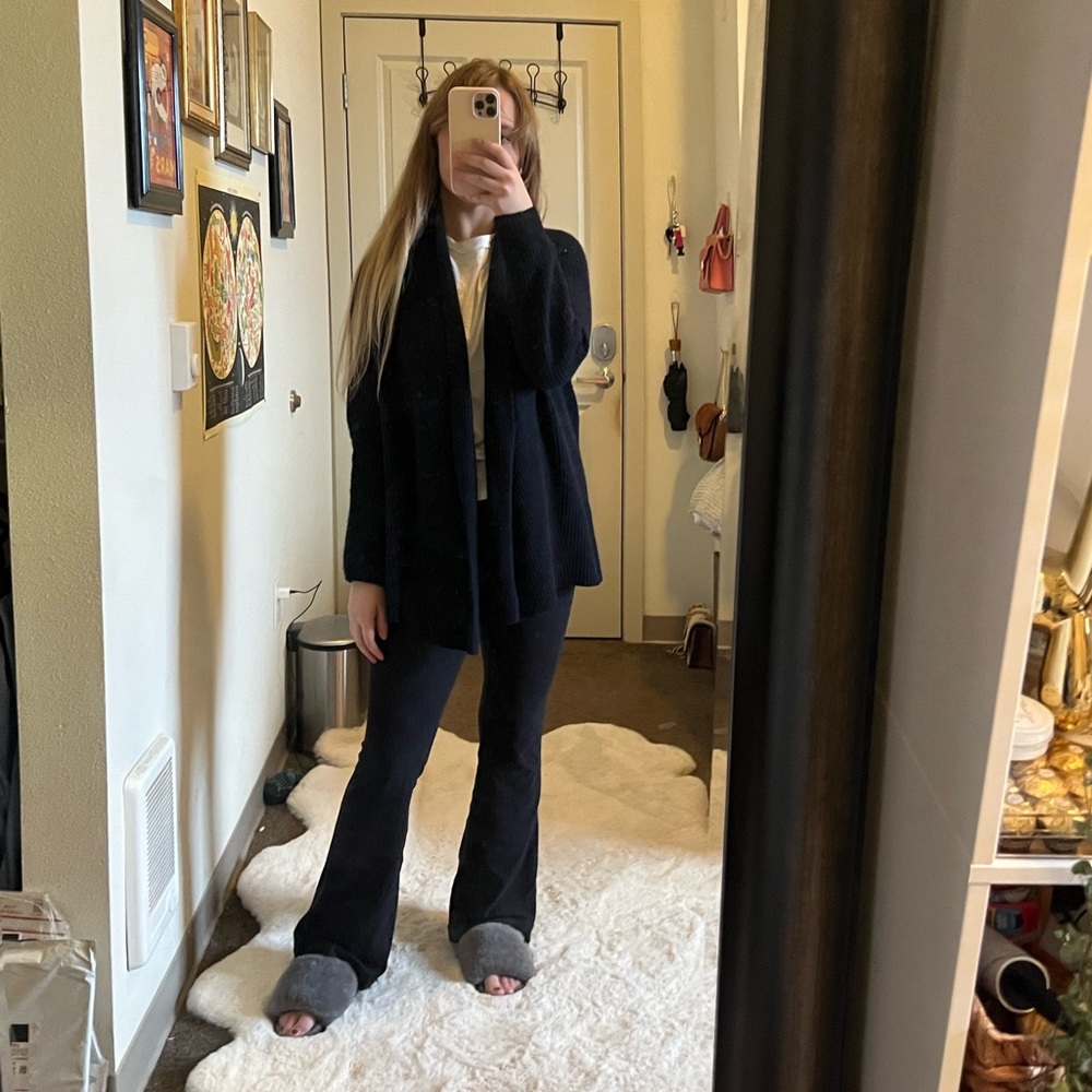 Vince Wool and Cashmere Cardigan Size M